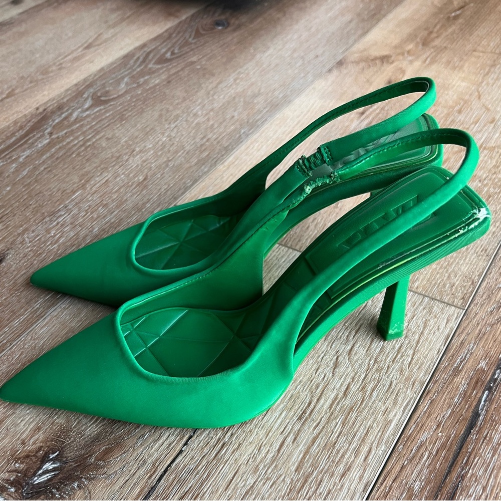 Vibrant Green Slingback Heels